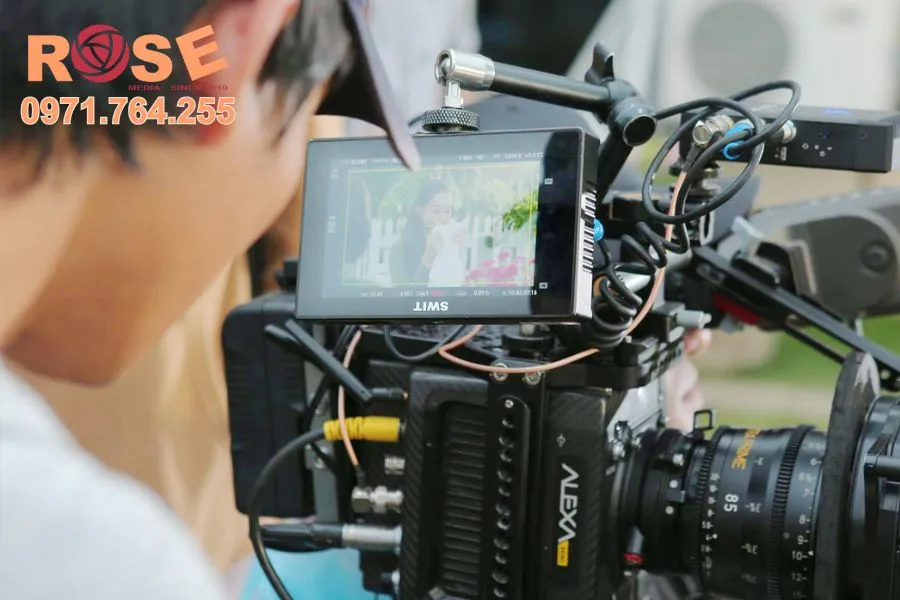 Làm Phim Quảng Cáo Tại Hà Nội Trọn Gói Giá Tốt Cho Doanh Nghiệp Vừa Và Nhỏ 18 Rose Media – Đơn Vị Làm Phim Quảng Cáo Trọn Gói Được Nhiều Doanh Nghiệp Hà Nội Tin Chọn