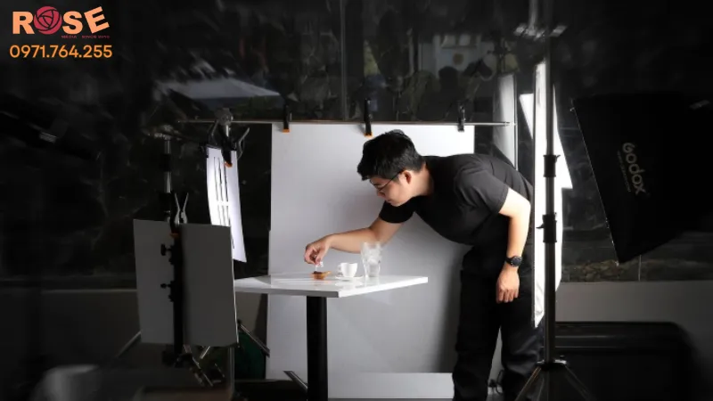 Rose Media Là Studio Chụp Ảnh Sản Phẩm Tại Hà Nội Có Quy Trình Làm Việc Nhanh Gọn, Đặt Niềm Tin Và Uy Tín Lên Hàng Đầu