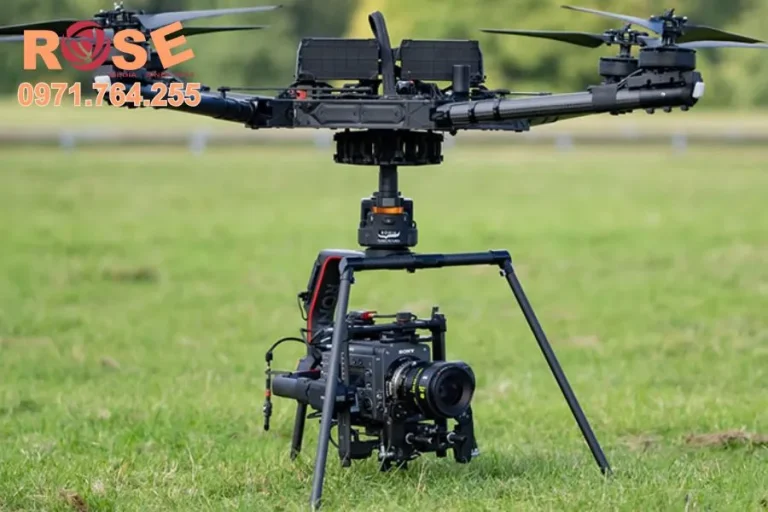 Cảnh quay drone toàn cảnh nhà máy do công ty làm phim doanh nghiệp thực hiện