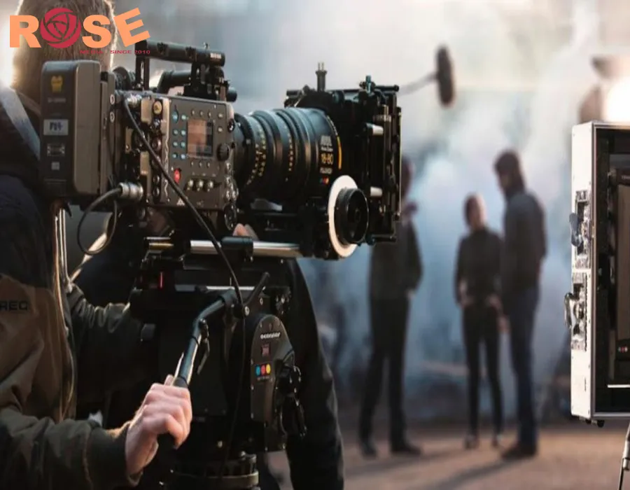 Sản Xuất Phim Giới Thiệu Doanh Nghiệp 4K – Kịch Bản Ấn Tượng 10 Studio Chụp Ảnh Sản Phẩm Giá Rẻ – Tại Sao Lại Hữu Ích Cho Phim Giới Thiệu Doanh Nghiệp